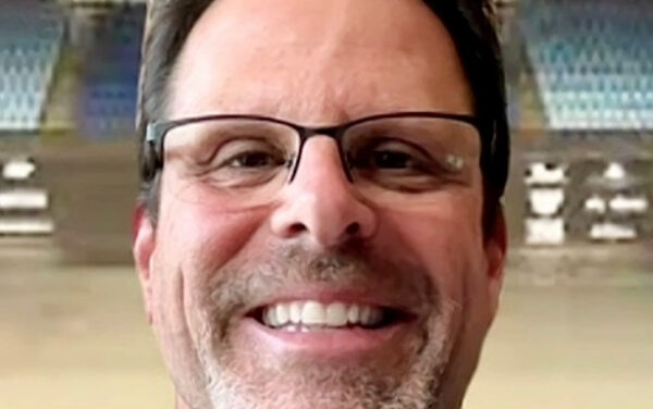 Costanza, Curtis