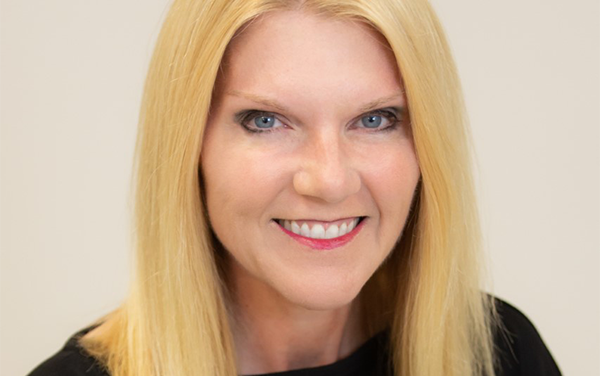 Dr. Melissa Gustafson-Hinds