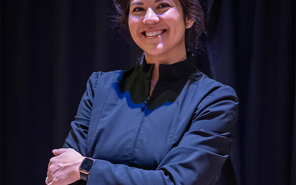 Dr. Julia Baumanis